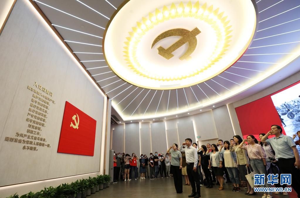 精神之源 精神标识&mdash;&mdash;中国共产党的伟大建党精神启示录