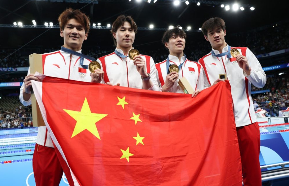 <b>中国队男子4&times;100米混合泳接力夺金</b>